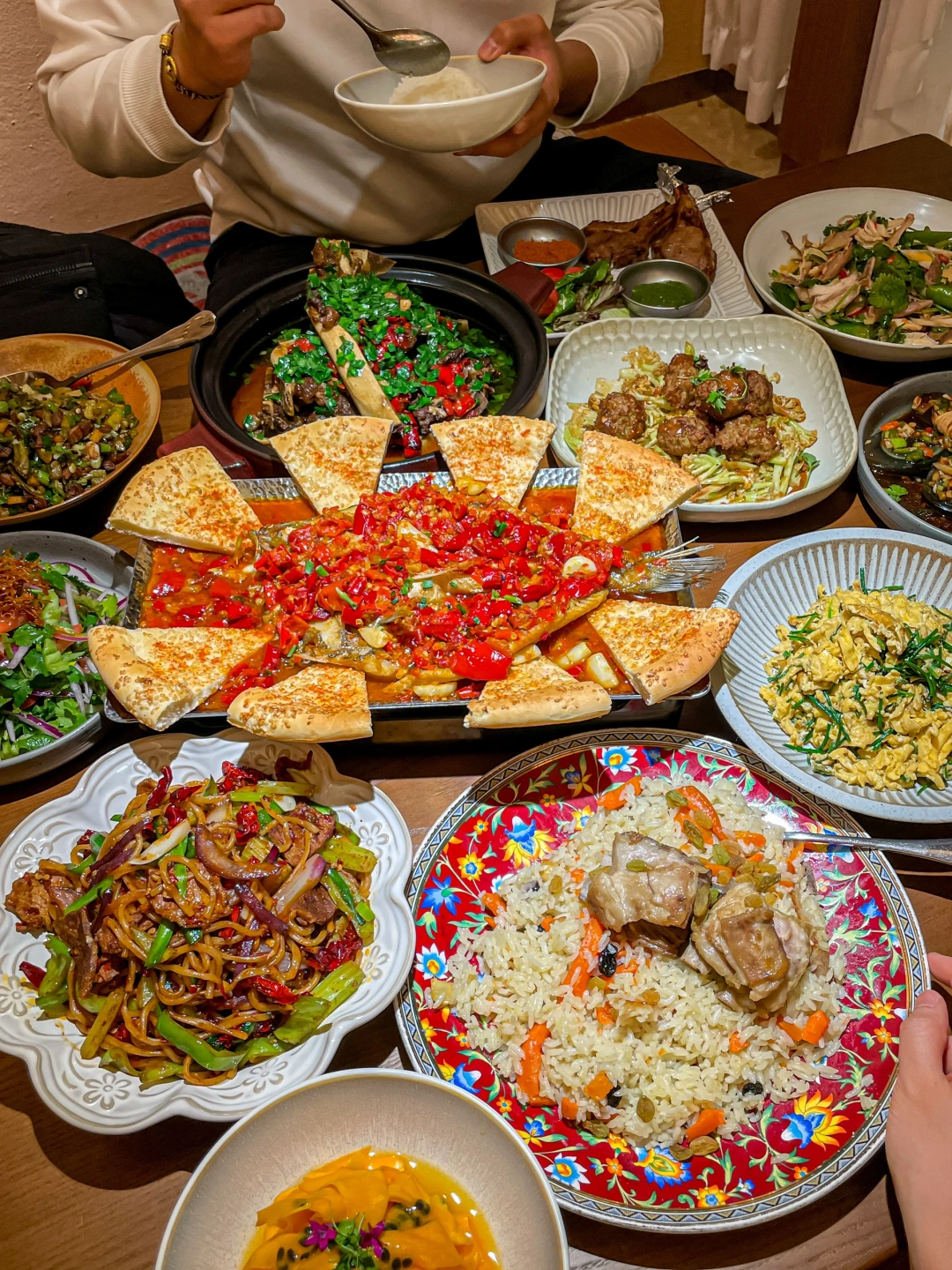 上海的新疆菜之光……🥹饭张力太强了‼️