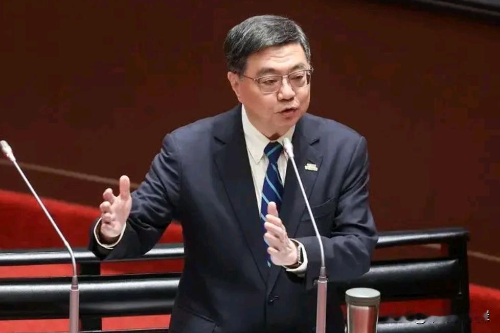 绿营当局的总预算三读后迟迟未送，卓荣泰喊自己在痴痴等

台立院早在8月14日就三