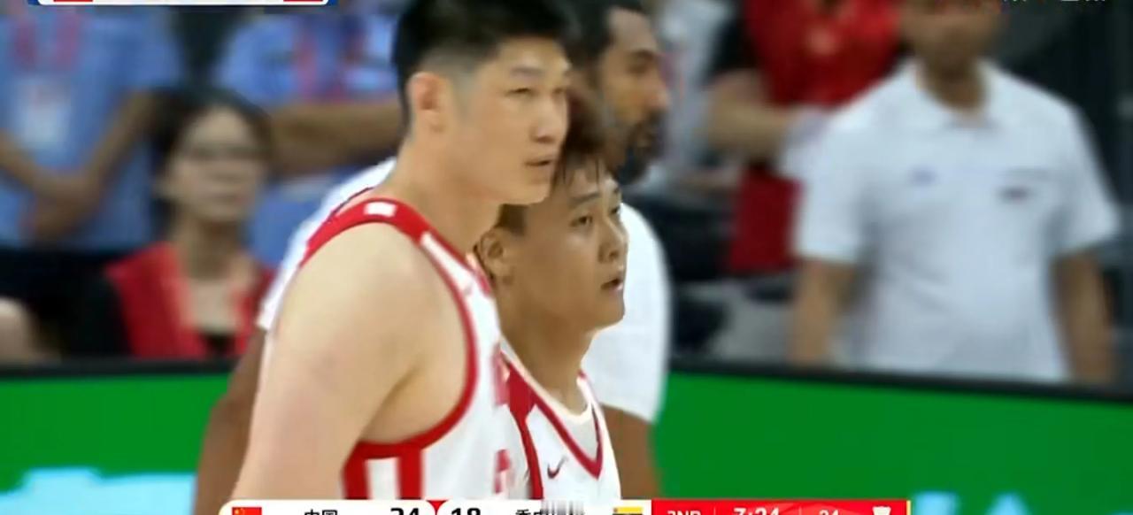 7月24日晚间，中国男篮和委内瑞拉队进行了一场热身赛，中国队以28分大胜对手。但
