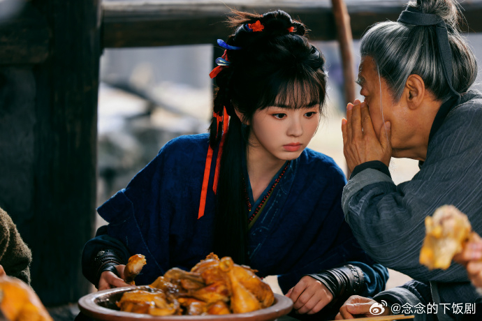 原来谢征拜师学的是茶艺  没想到谢征茶艺都是跟陶太傅学的，两位长辈争风吃醋太好笑