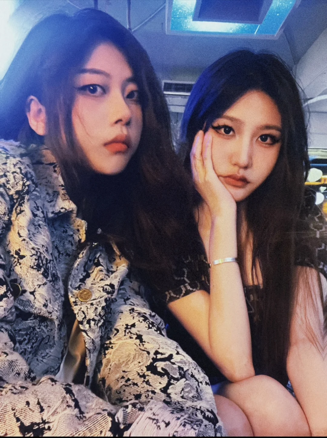 如你所见，美女会面