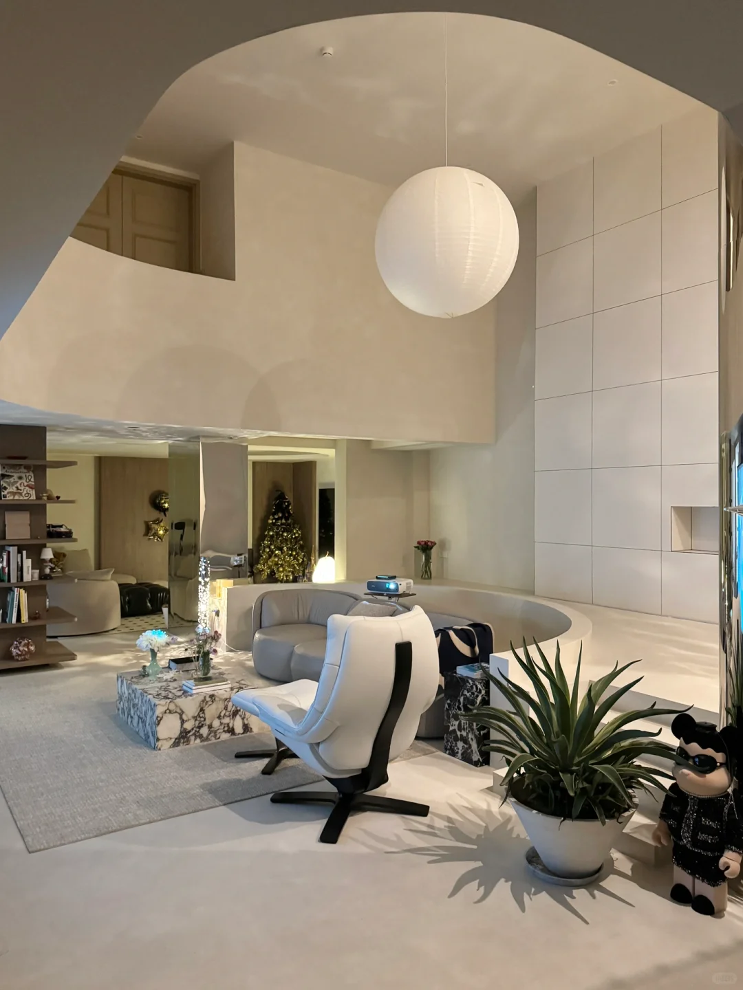 看了一圈豪宅 还是爱我的舒适小角落🛋️