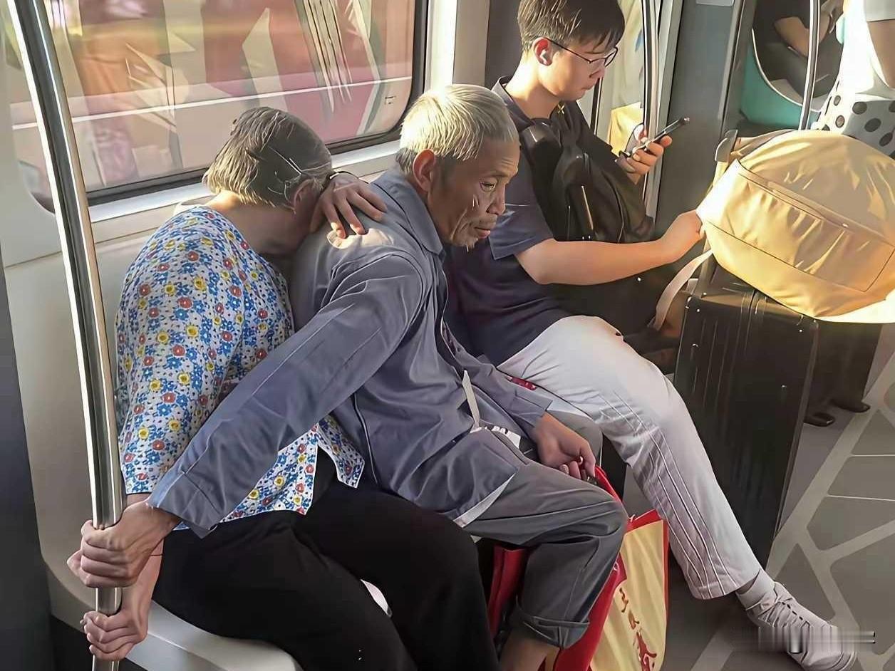这一幕，你想到了什么？