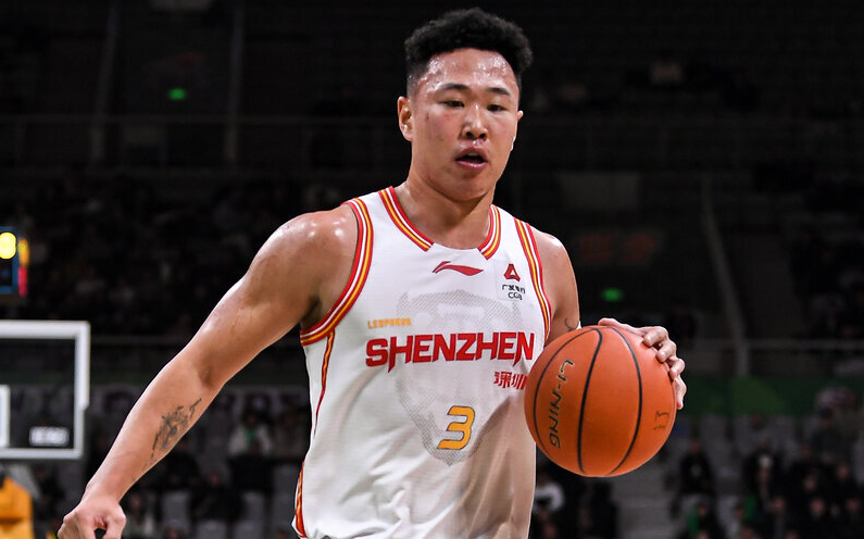 贺希宁：每个球员都想拿到总冠军，我们要尽可能地走得更远