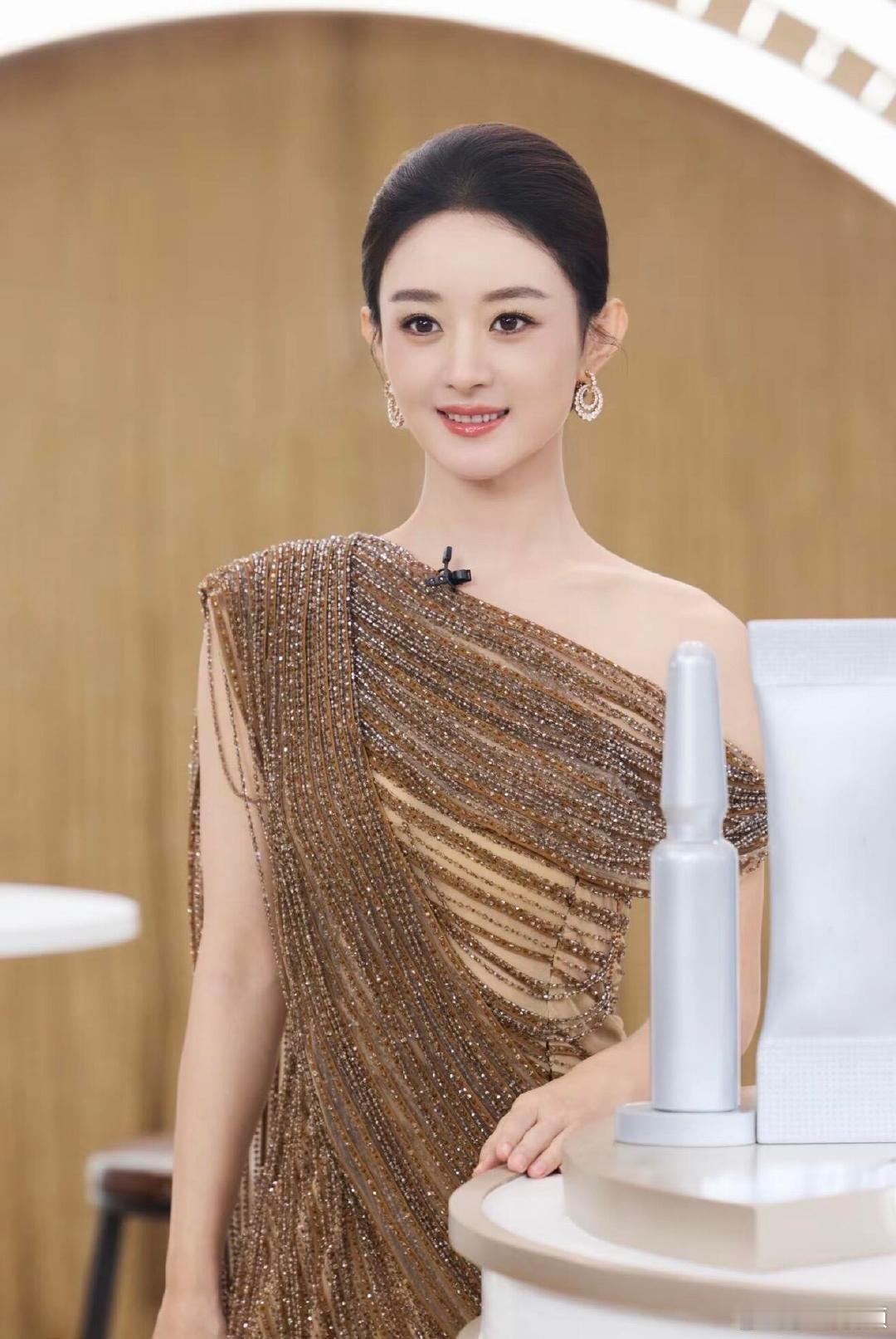 演员赵丽颖的含金量还在提升 赵丽颖的这段获奖发言能把人哭死 赵丽颖凭《第二十条》