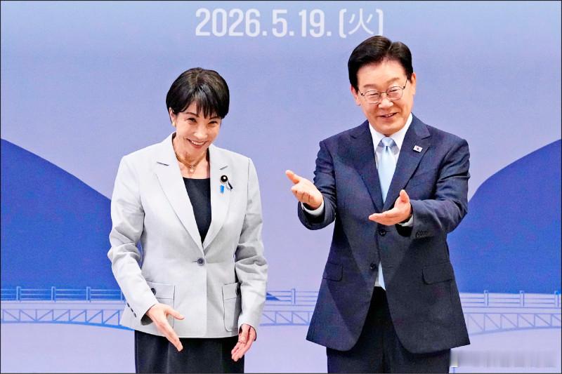 日韩民众互相好感度双双回升！韩国对华不信任度高达74%海外新鲜事 随着日韩两国高