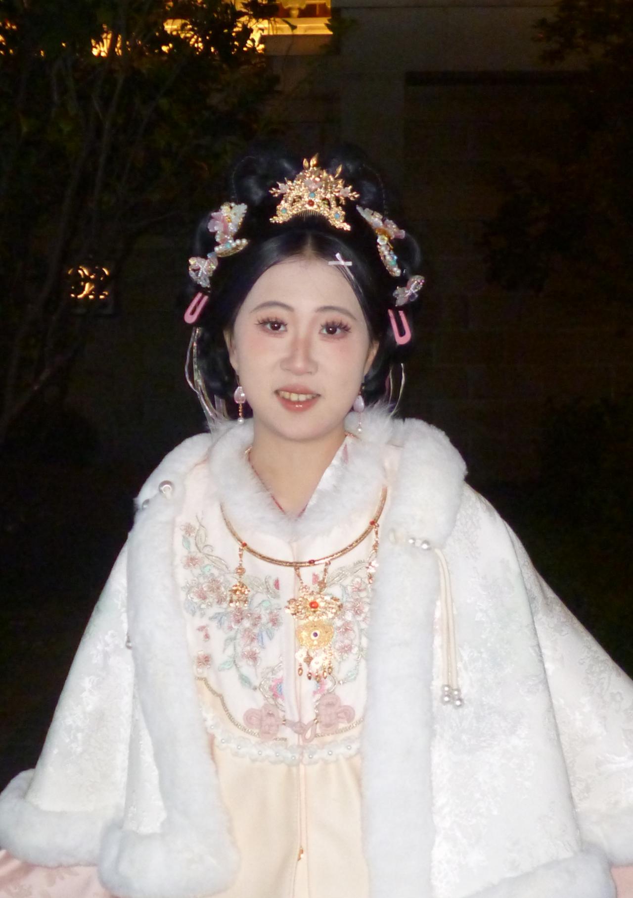 相遇古镇，随拍两张原来穿上古装也可以这么美 来个古装造型尝试不同风格 古风cos