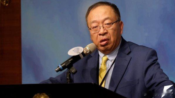 应该全球通缉这个汉奸（余茂春）【余茂春妄称“台湾统一口号是骗局”，复旦教授逐一批