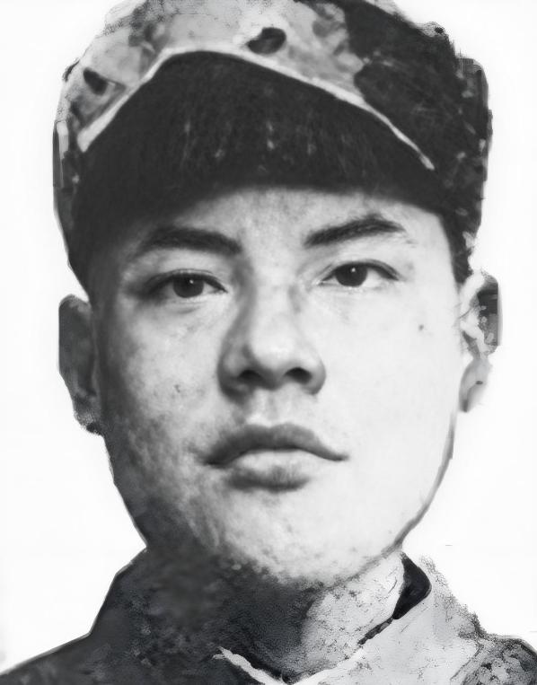 1943 年，25 岁的八路军敌工部科长被俘，日军严刑拷打无果，使出 “美人计”