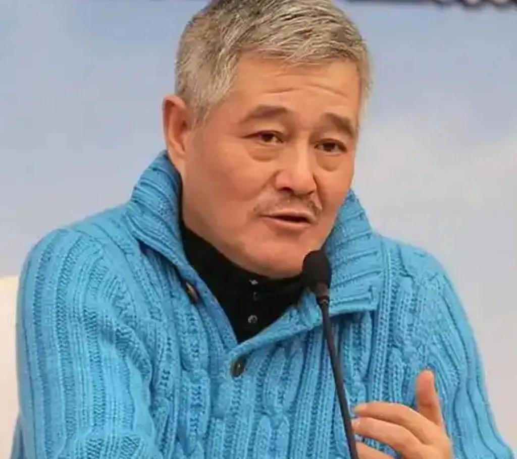 67岁的赵本山坐拥亿万家产，却难掩对子女的牵挂：女儿曾深陷抑郁，儿子创业需扶持，