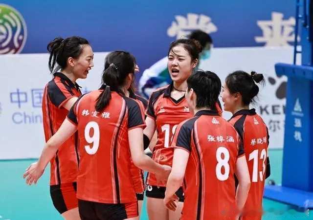 朱婷单骑难救主！河南女排拼到极致 江苏全员开挂零封晋级 全运会女排赛场神仙打架！