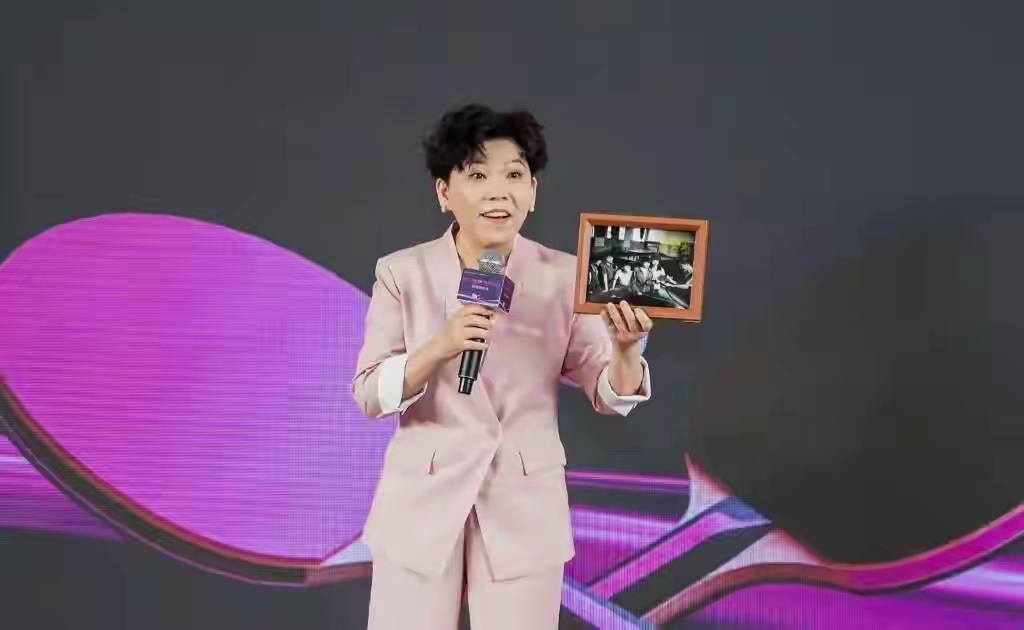首届邓亚萍杯即将开赛2026“邓亚萍杯”乒乓球公开赛（西安站）将于8月29日至3
