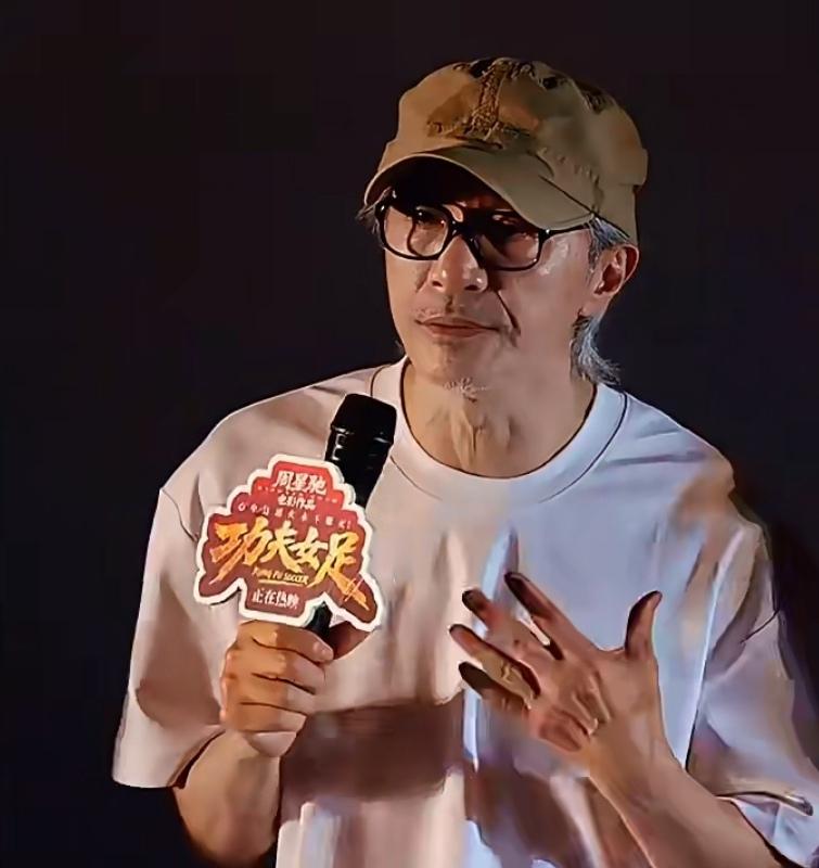 64岁，满头白发，无妻无儿无女，身价几十亿甚至上百亿，那是一种什么感觉？