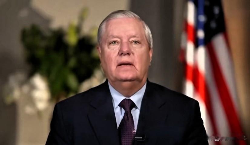 美参议员格雷厄姆在以色列特拉维夫访问，以色列情报人员告诉他，哈马斯没有解除武装，