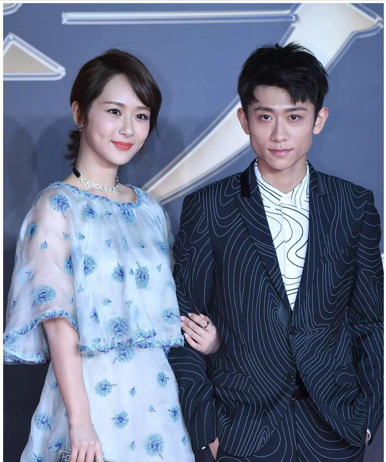 张一山称杨紫得白玉兰视后实至名归，他透露和她见面就是闲聊唠嗑不谈工作~~~
9月