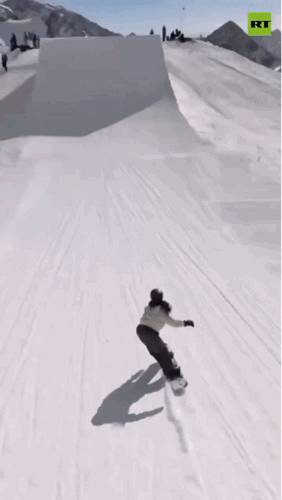 21岁Kokoro Murase一跳封神刷新极限滑雪天花板