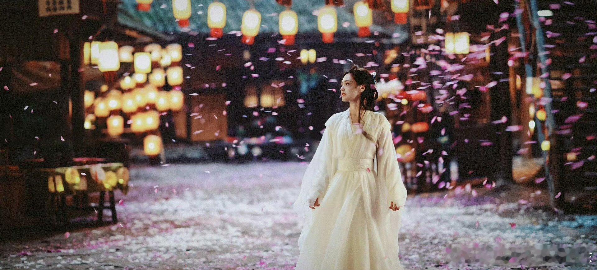 #魅女 怨女##永夜星河[超话]#怪不得说慕声是黑莲花啊！原来他的生母竟然是怨女