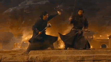 中国武术25年上桌 26年上天春节档直接被中国武术狠狠拿捏！《镖人》票房一路逆袭