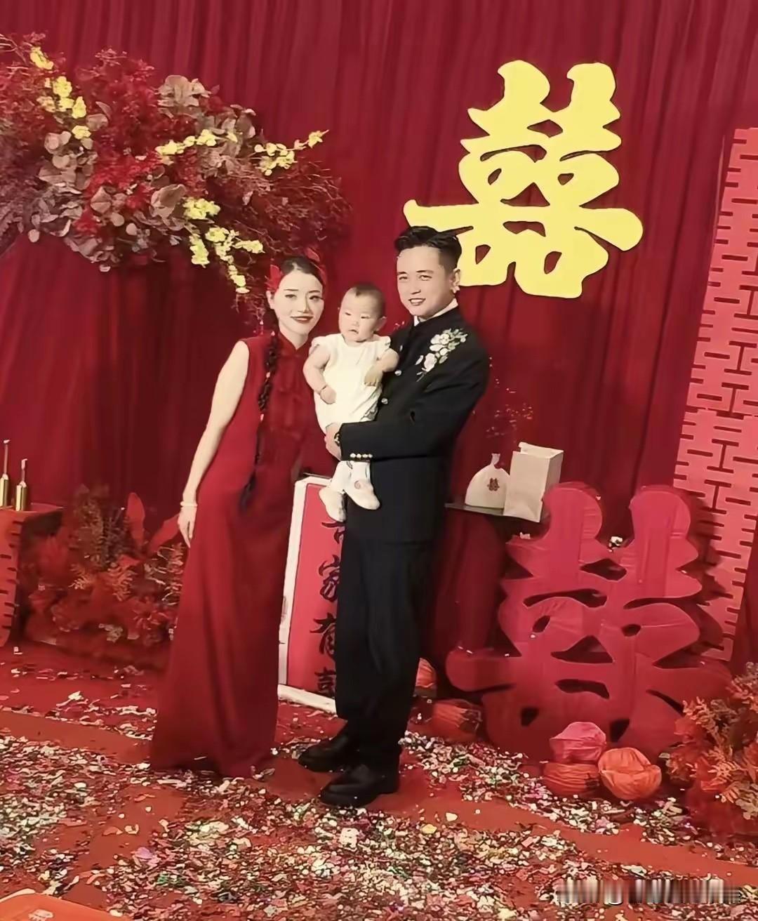 不得不说，这样的订婚，以后越来越多了！[我想静静][我想静静][我想静静]