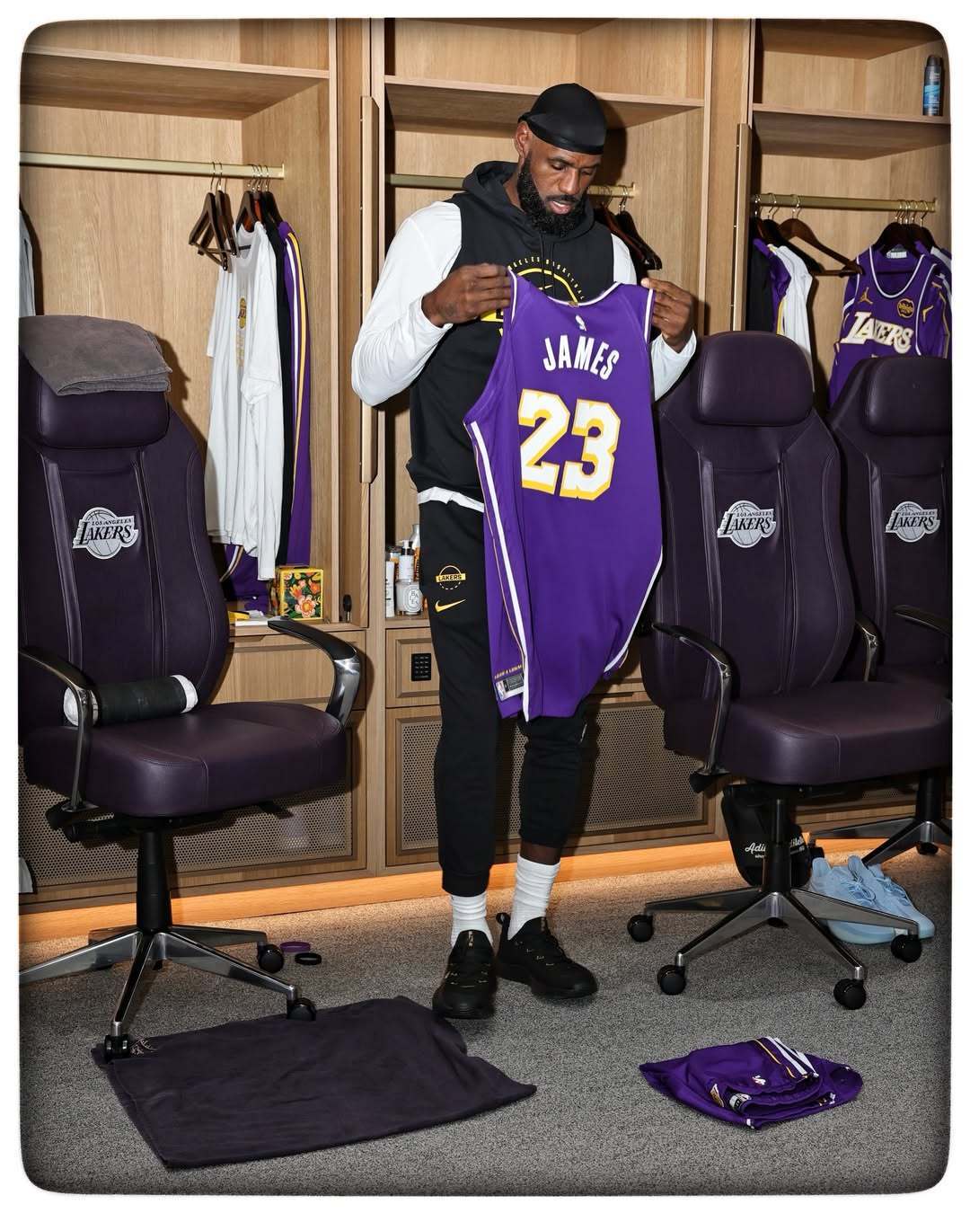 昨日份双倍开心洛杉矶湖人