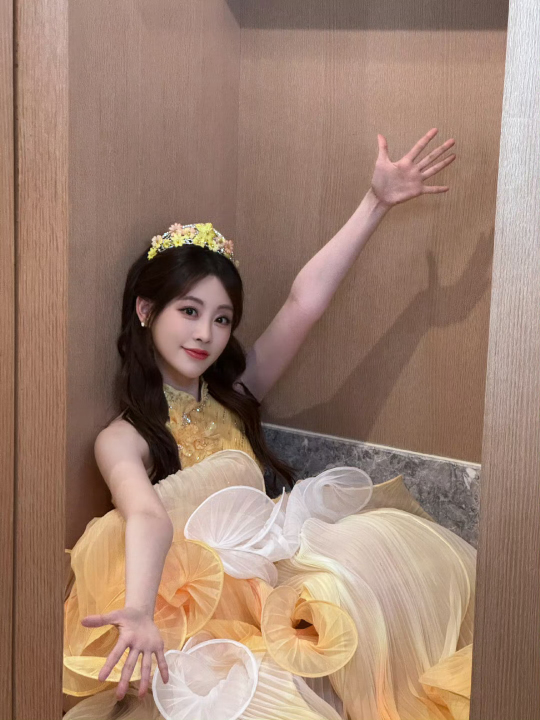 祝绪丹是浪漫且活力的 同时有了粉嘟嘟黄澄澄这两个萌物