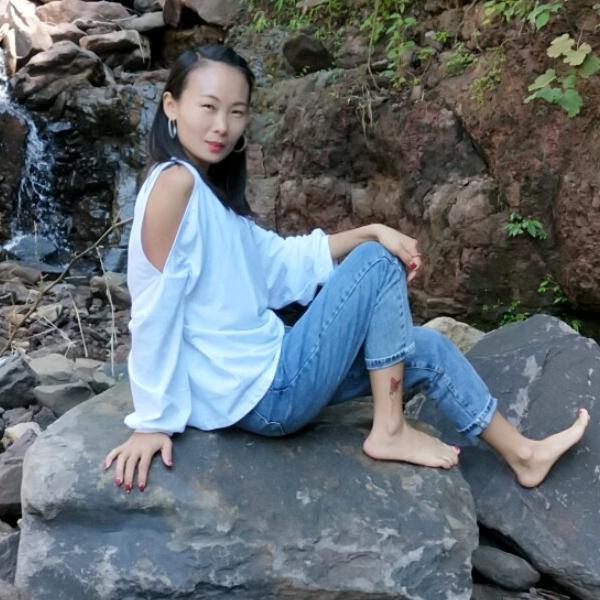 远嫁的娘姑