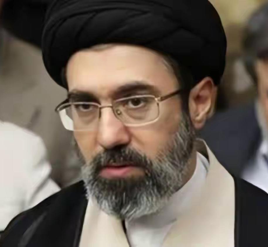 中东美以伊战争让全世界人都大跌眼镜，现在有人认为伊朗撑了四十多天是奇迹。
美以伊