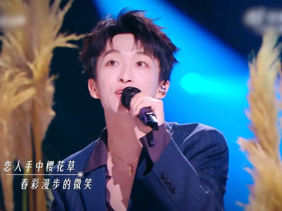 没见过这么甜的黄子弘凡OMG黄子弘凡你甜到我了没听过也没见过来的 