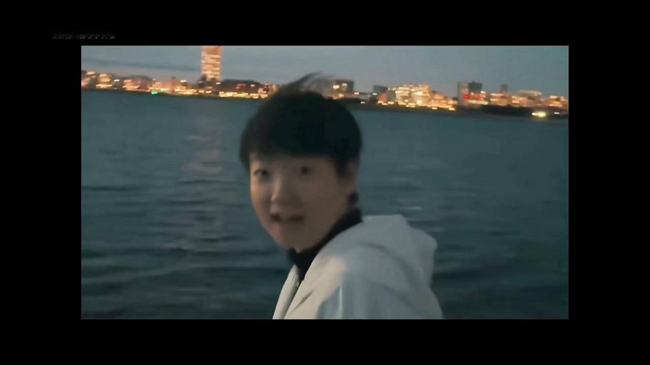 就像完赛后马尔默的夕阳只属于我孙颖莎oppo全球合作伙伴