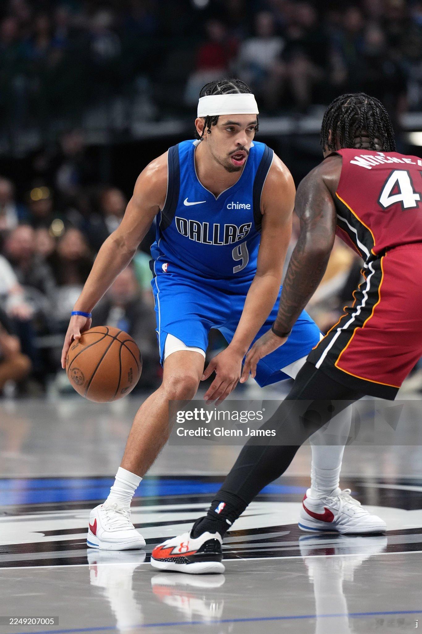 MFFL 今天内姆哈德得到15分5篮板13助攻1抢断，投篮10投6中，三分3投3