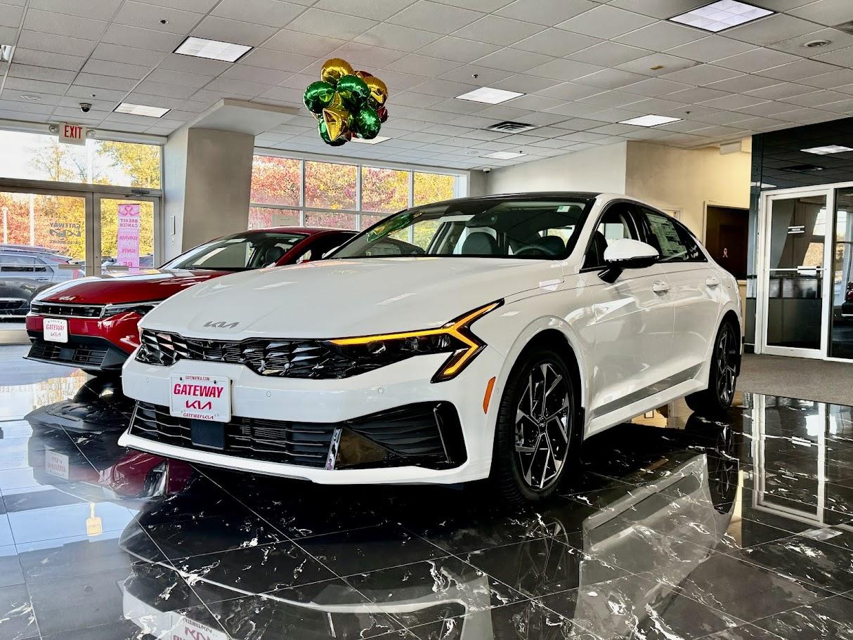 韩系车在美国市场的产品力好归好，但4S就是另外一副嘴脸了。这都2025年底了，市