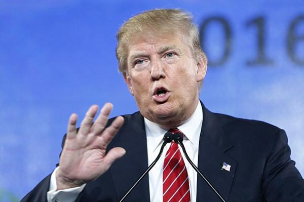 美伊21小时谈不拢，核心死结其实是霍尔木兹海峡。
这次会谈卡在两个核心问题上，两