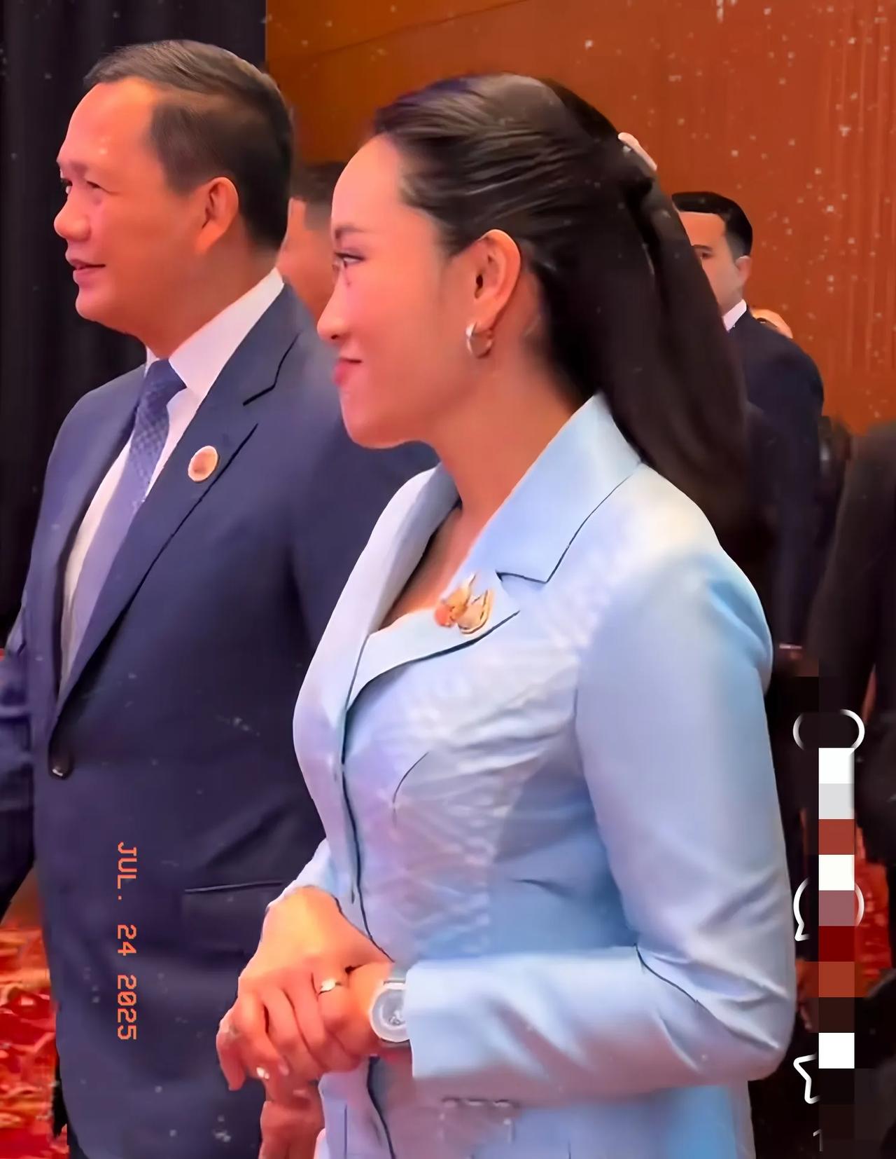 打不赢仗，就把状告到了联合国，洪森早知如此，何必当初。

在遭到泰国战斗机轰炸两