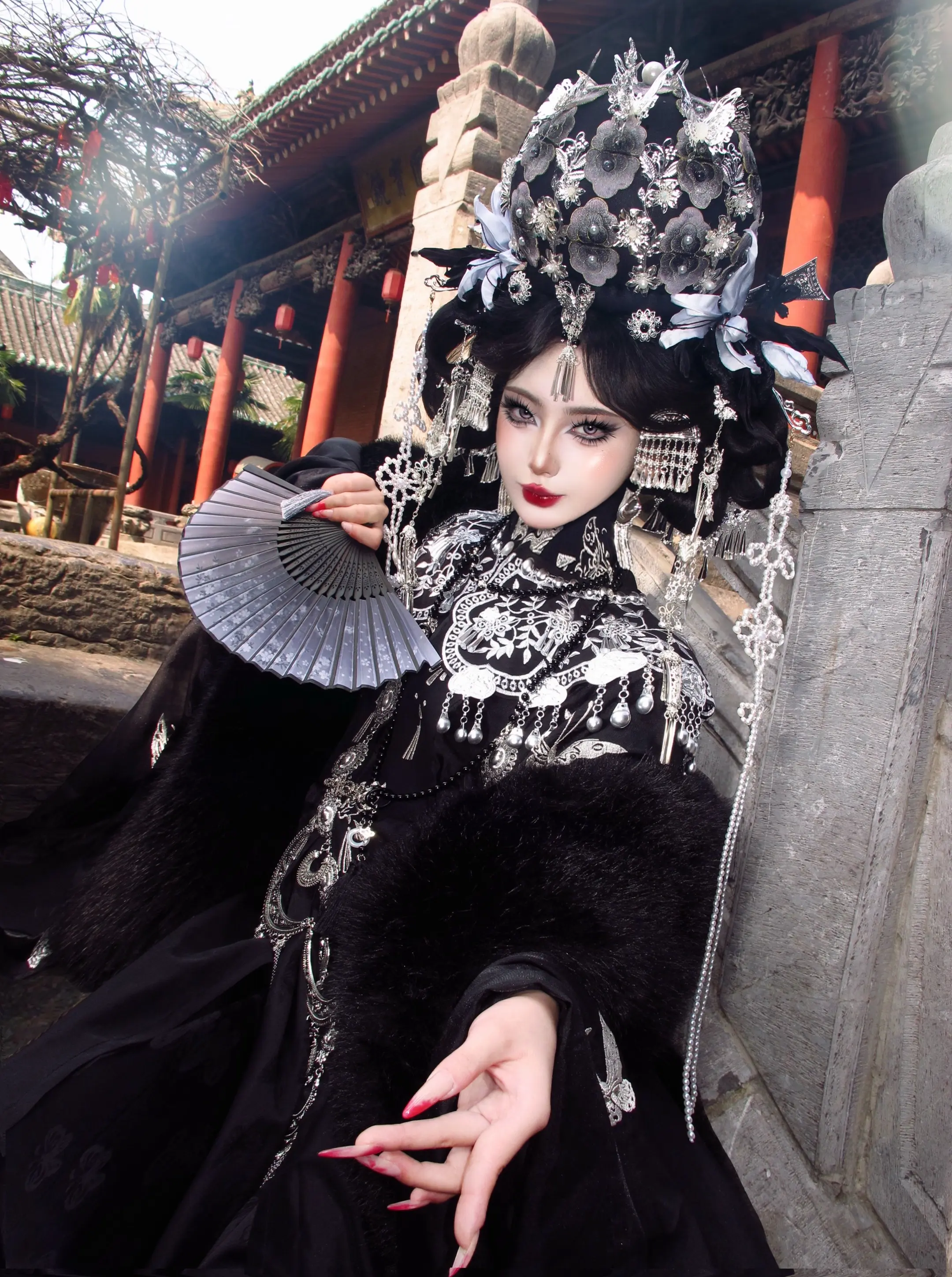 当非遗苗族遇上明制贵女。