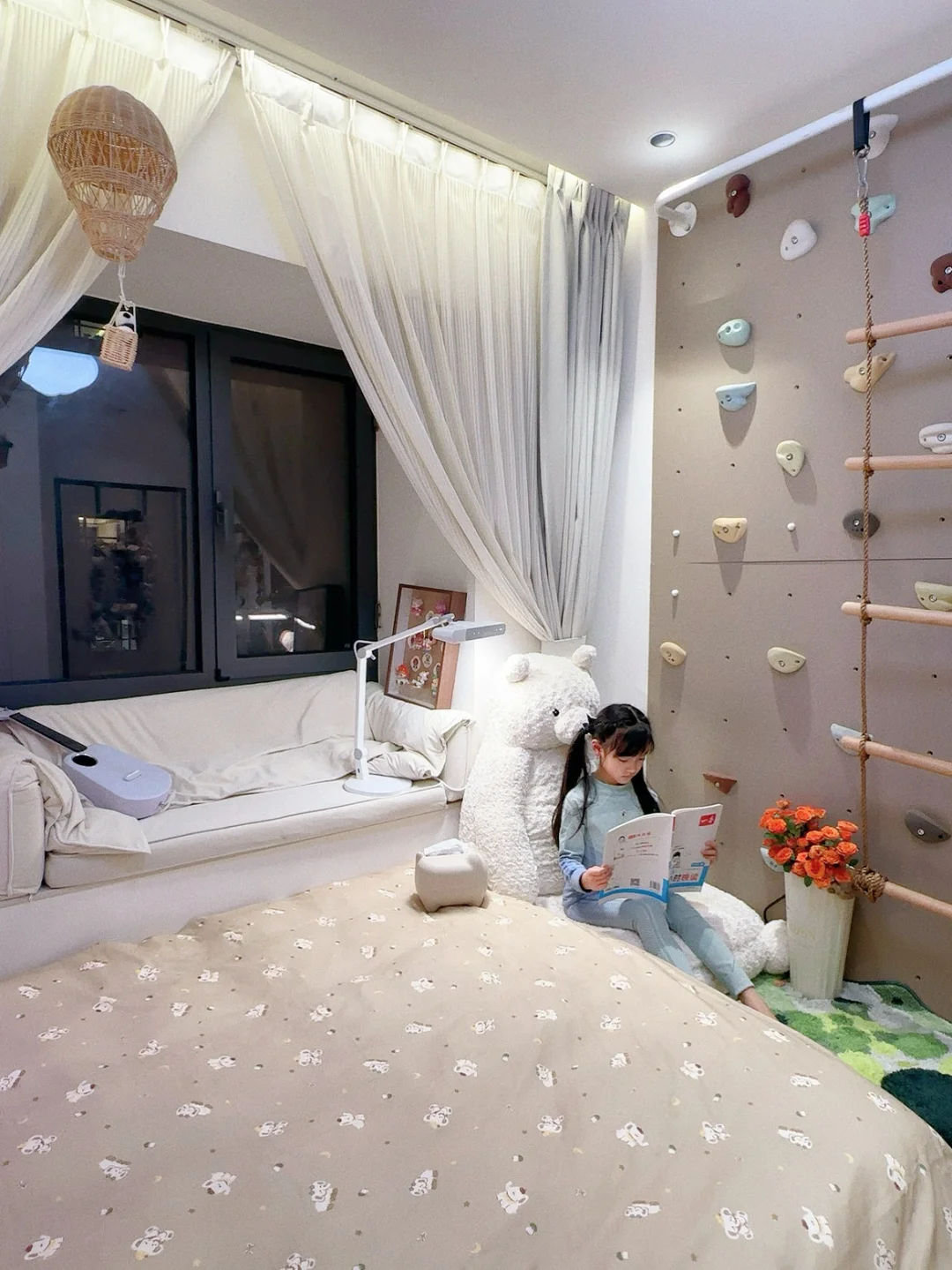 8平无主灯儿童房，打开台灯的一刻放心了！