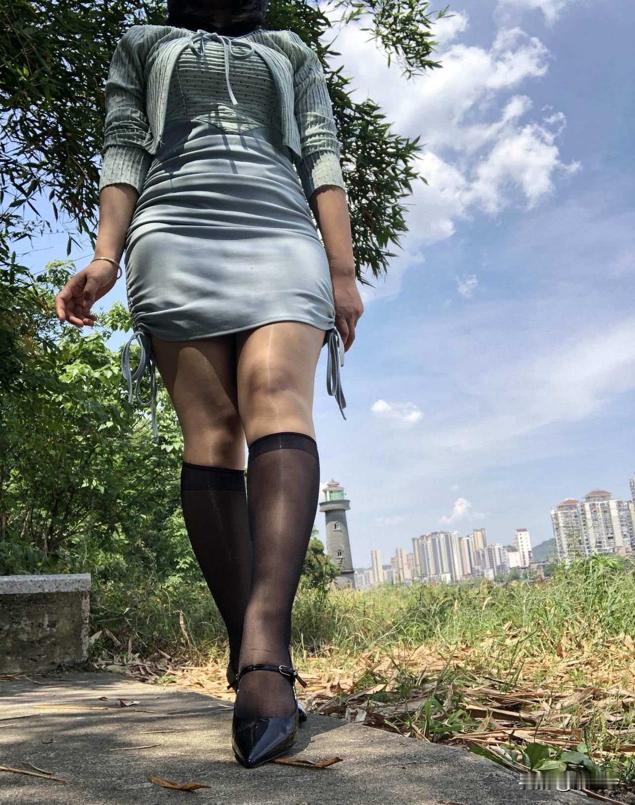 随手拍张图，分享美好瞬间野外还是挺不错的[奸笑]