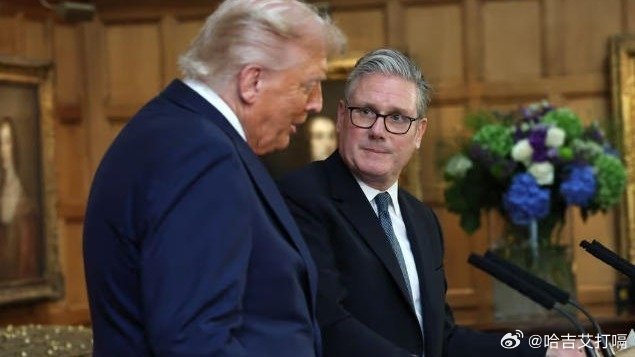 凤凰新闻【英国政策转弯，“一步步滑向特朗普的深渊”】这一决定是“所有政策大转弯之