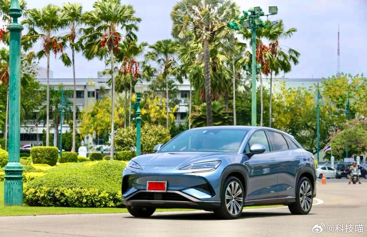 泰国总理换了一辆中国电动车泰国总理阿努廷还是比亚迪车主，近期放弃劳斯莱斯车队，改