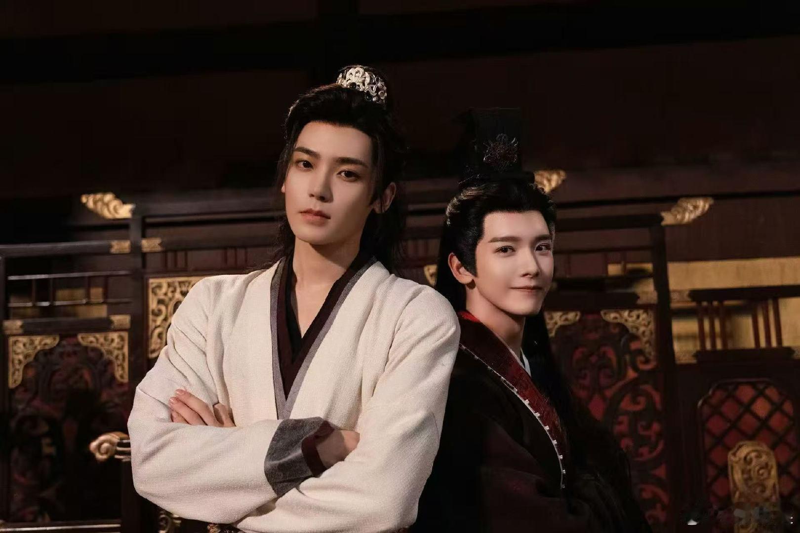 侯明昊写给萧无衣的信侯明昊雀骨杀青小作文 侯明昊写给萧无衣的信侯明昊[超话] ​