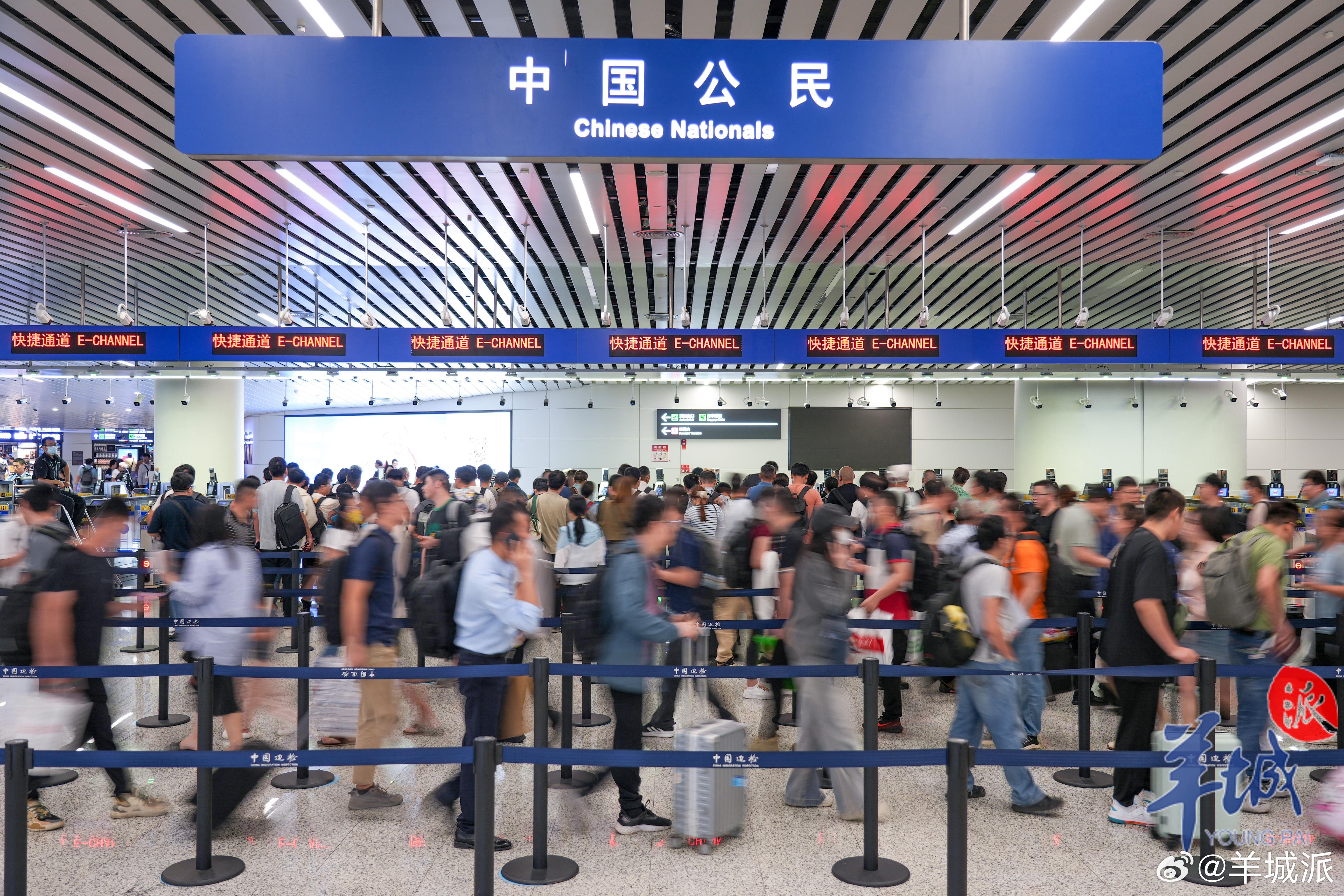 【“五一”假期，广州白云机场口岸单日出入境最高客流超4.1人次】5月6日，记者从