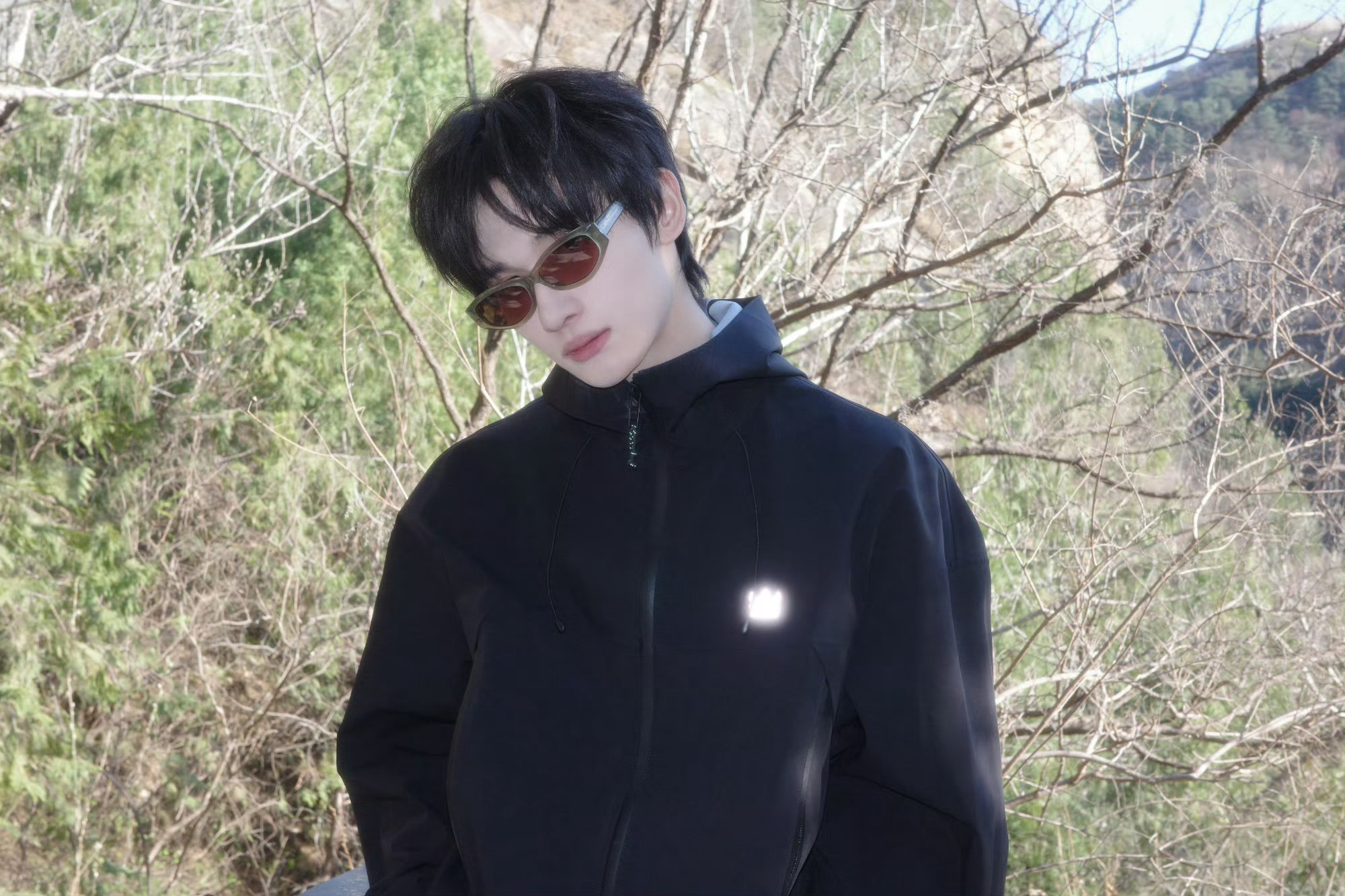 余宇涵不再只有追晚霞了他是不是这个综艺里年纪最小的🤔感觉去了之后，还能让一些哥