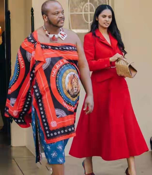 赖清德出访惨败，斯威士兰全程一句话不敢说。
 
赖清德原定窜访非洲斯威士兰的行程