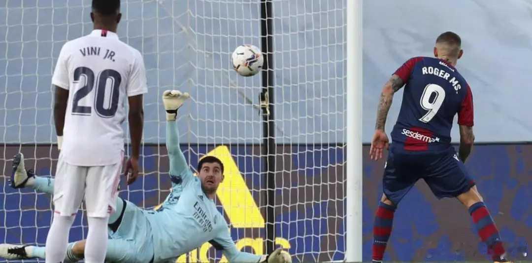 国王杯不敌西乙球队阿尔瓦塞特后，皇马将在本周六主场迎战莱万特。《世界体育报》撰文