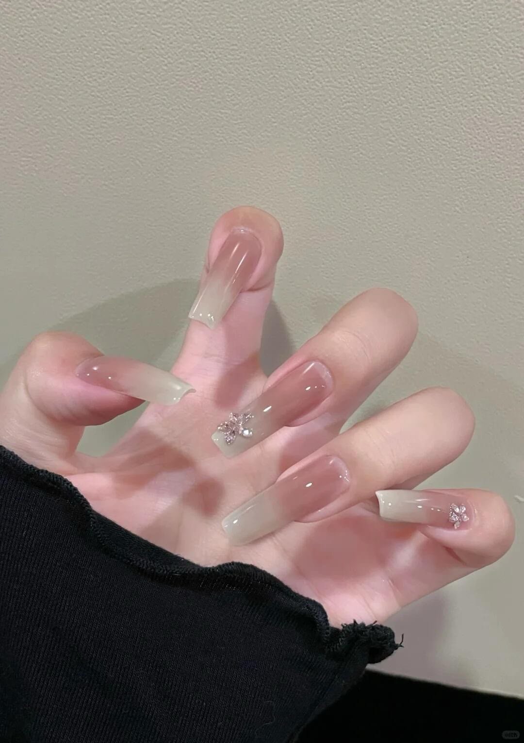 超美巨巨巨仙带钻💎爆闪✨法式美甲💅🏻粉嫩嫩嘟姐妹妥妥的约会战甲 氛围感拿捏