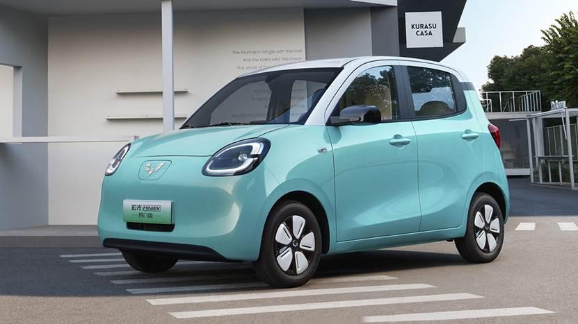 累计销量达180万台！宏光MINIEV迎里程碑时刻，代步车销冠稳了？

近日，五