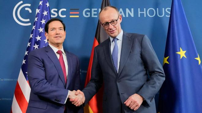 今日，德国慕安会即是一面镜子，清晰完整地映射出当前西方世界裂痕加剧的现状，欧洲在