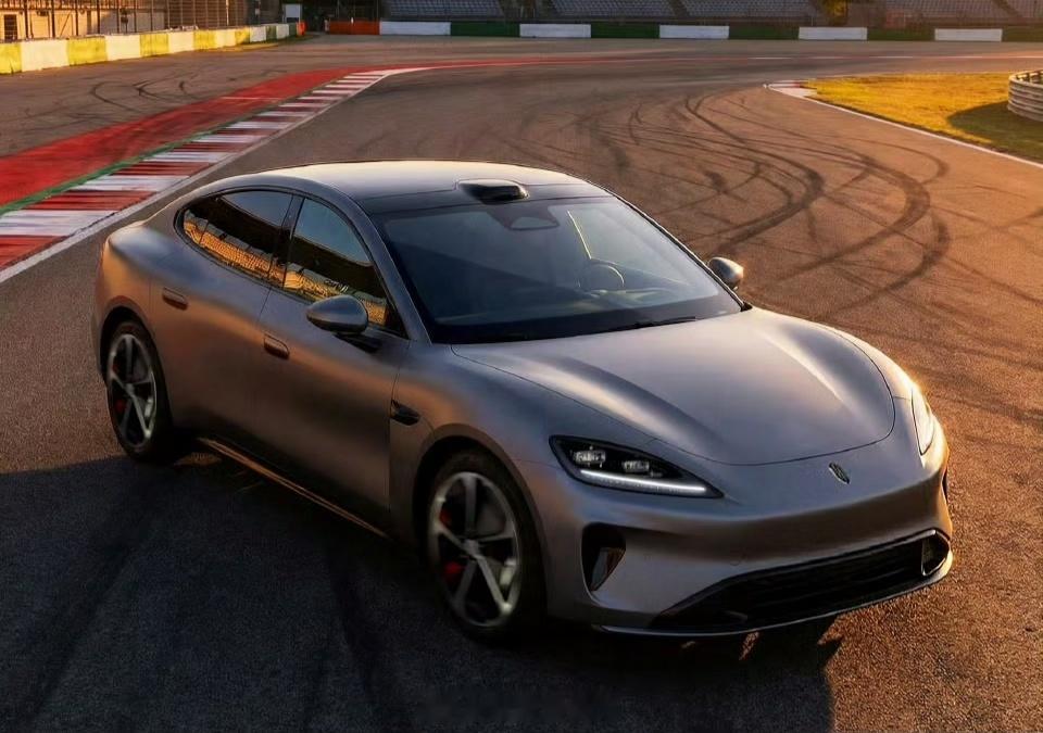 尚界轿跑新车z7官宣 这个外观确实看起来不错，轿跑比新一代真的更值得期待新车作为