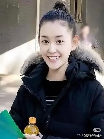 女明星艺考图，认得出来钟楚曦吗 ​​​