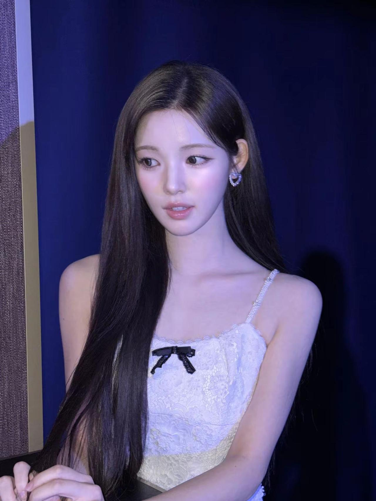 难道不是从青龙获得新人女演员奖的获奖演员。韩国人你们太会夸了，心慧乔是吧柳河岚 