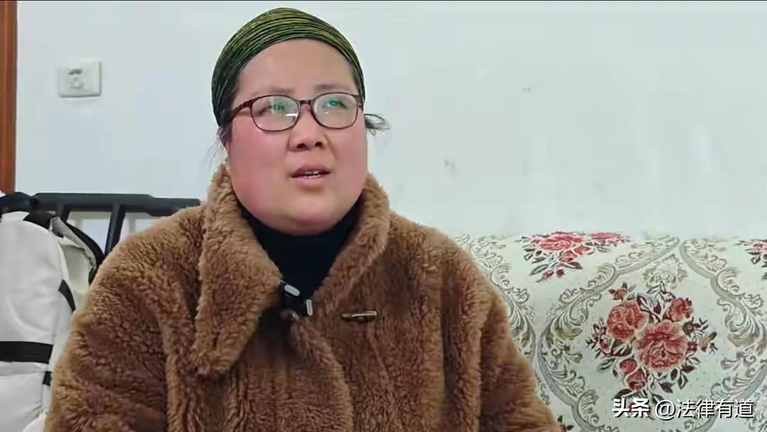 拖行5.9公里、遗体双手呈抓握状：女教师春夜殒命车底，妹妹拒70万私了追凶两年。